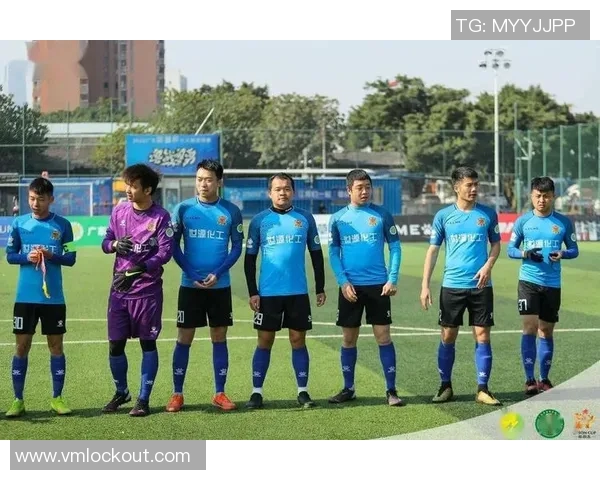 杭州足球队总决赛精彩回顾团队协作展现无遗的胜利之道