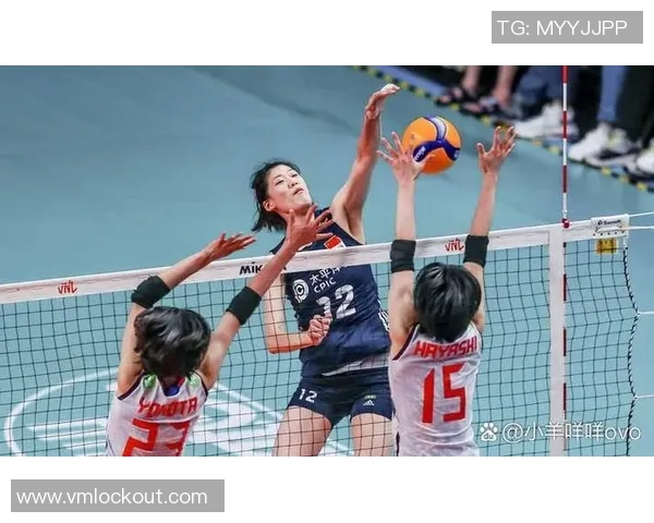 重庆排球队防守战术深度解析与实战应用探讨 重庆排球队防守战术深度解析与实战应用探讨